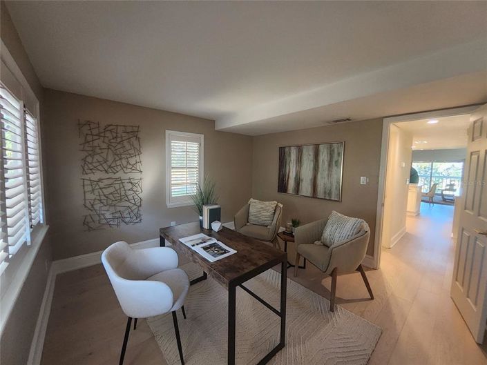 Image No.11-3 Bed Townhouse for sale