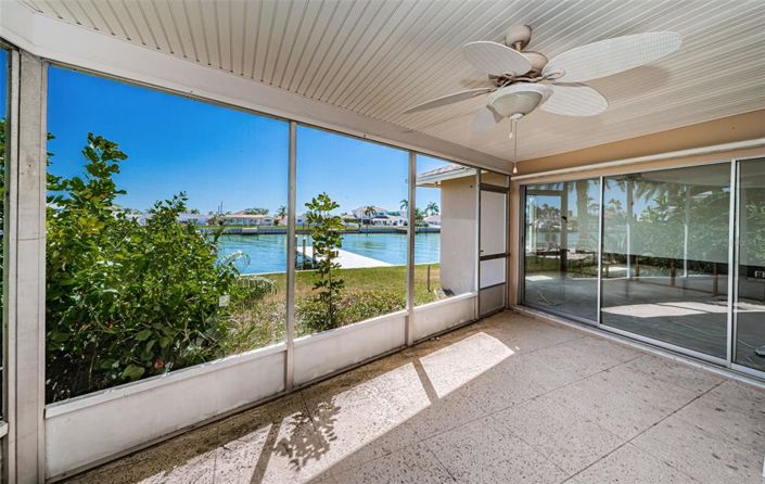 Image No.28-3 Bed Property for sale