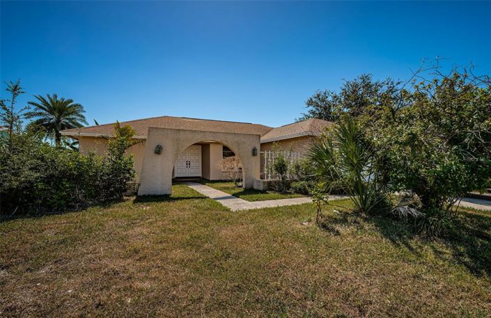 Image No.6-3 Bed Property for sale