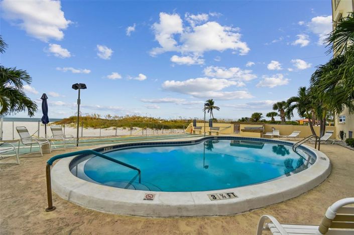 Image No.47-2 Bed Property for sale