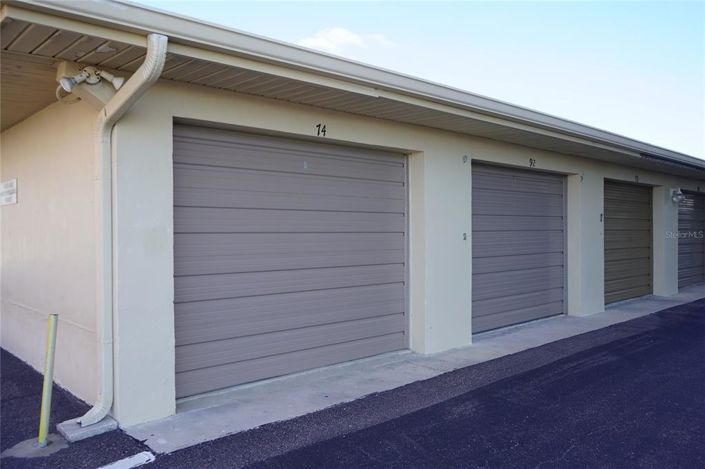 Image No.12-2 Bed Property for sale