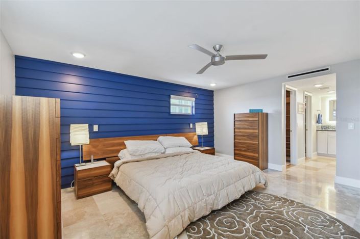 Image No.15-2 Bed Property for sale