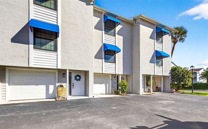 Image No.5-2 Bed Townhouse for sale