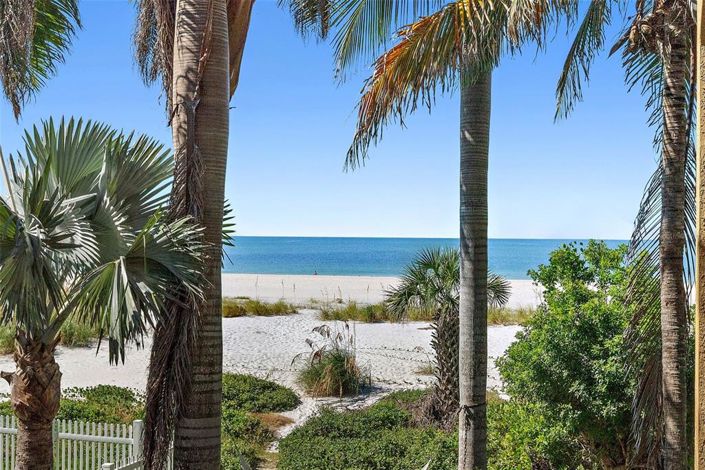 Image No.11-5 Bed Property for sale