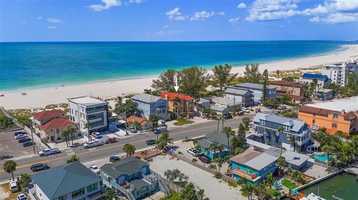 Image No.14-5 Bed Property for sale