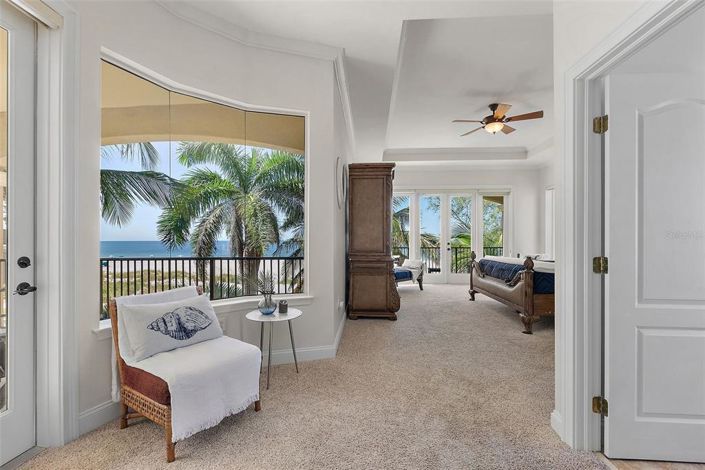 Image No.38-5 Bed Property for sale