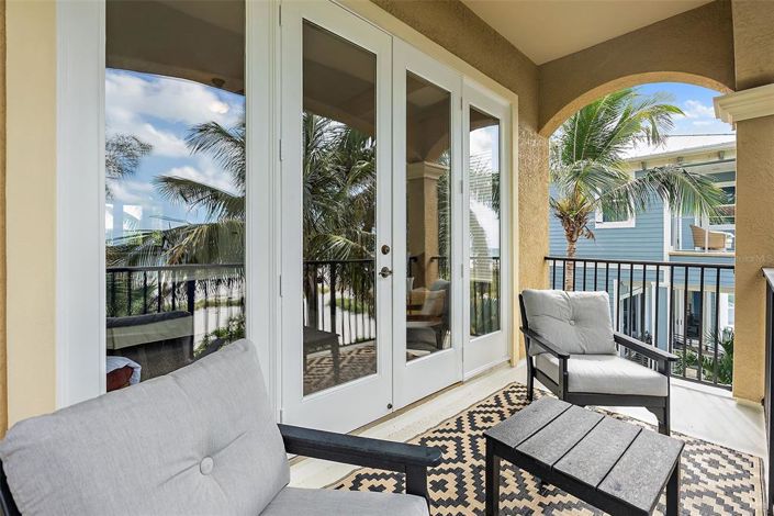 Image No.41-5 Bed Property for sale