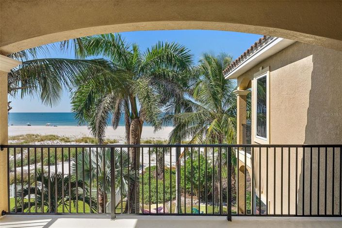 Image No.48-5 Bed Property for sale