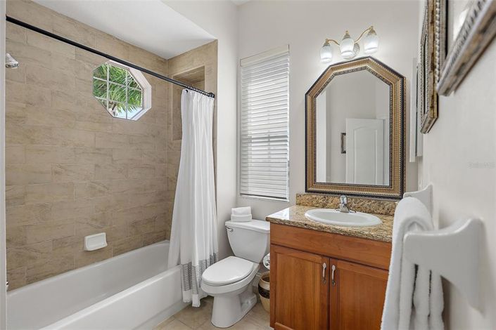 Image No.58-5 Bed Property for sale