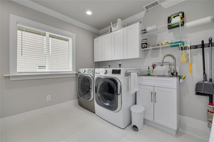 Image No.50-4 Bed Property for sale