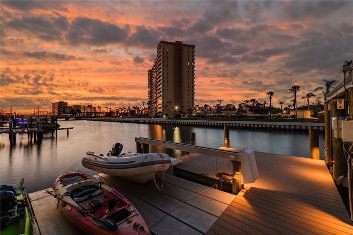 Image No.8-4 Bed Property for sale