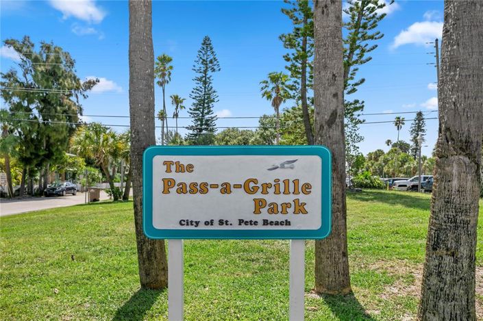 Image No.44-2 Bed Property for sale