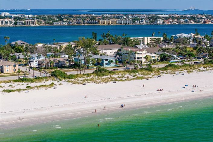 Image No.50-2 Bed Property for sale