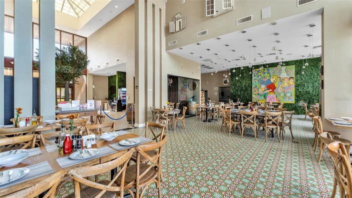 Image No.54-4 Bed Townhouse for sale