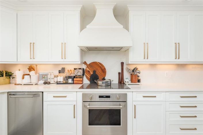 Image No.20-4 Bed Property for sale