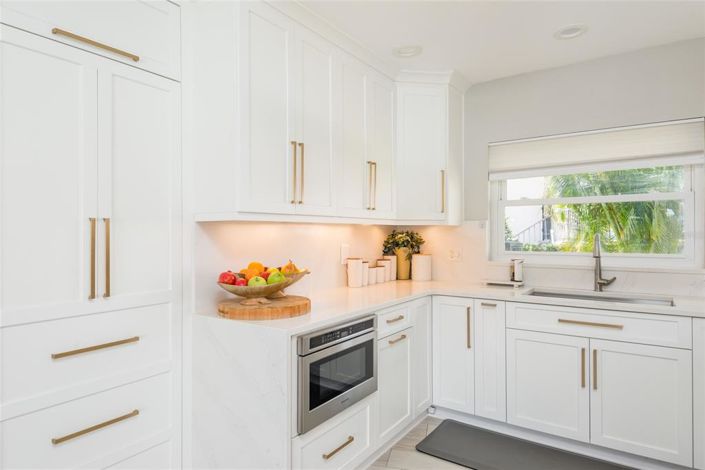 Image No.21-4 Bed Property for sale