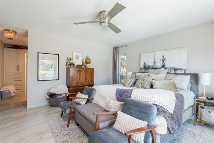 Image No.23-4 Bed Property for sale