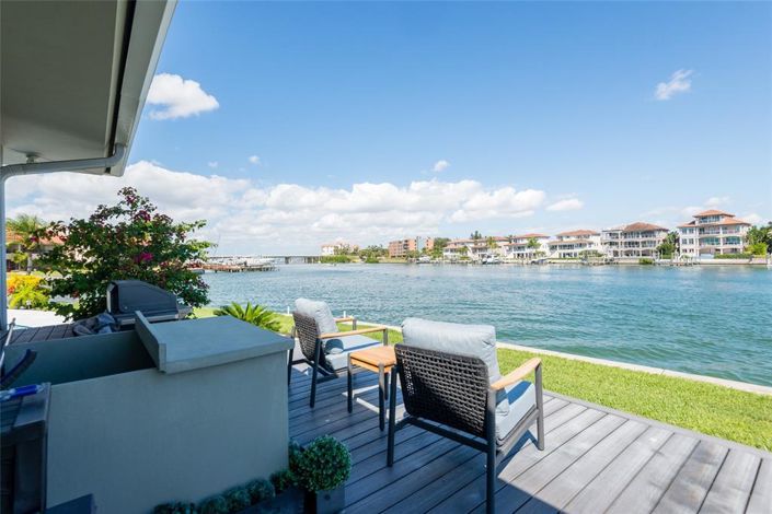 Image No.46-4 Bed Property for sale