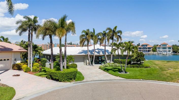 Image No.53-4 Bed Property for sale