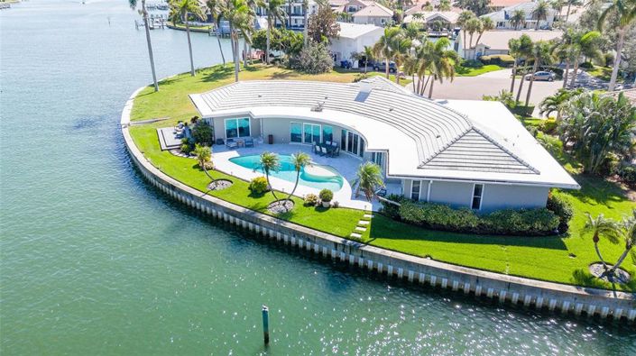 Image No.58-4 Bed Property for sale