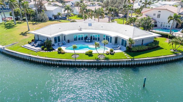 Image No.59-4 Bed Property for sale