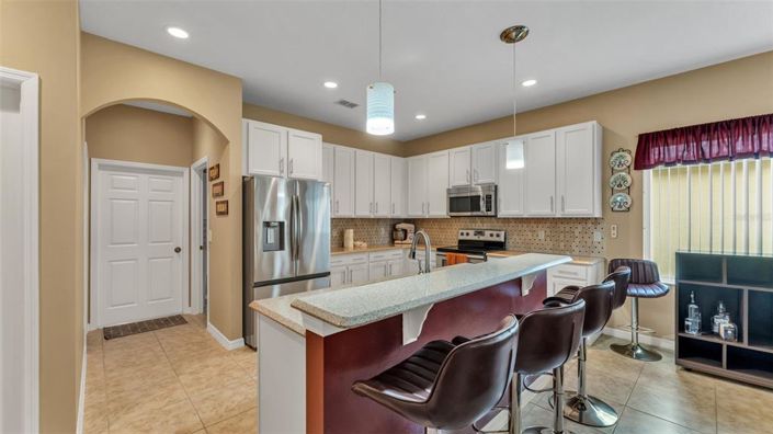 Image No.14-5 Bed Property for sale