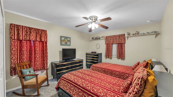 Image No.39-5 Bed Property for sale