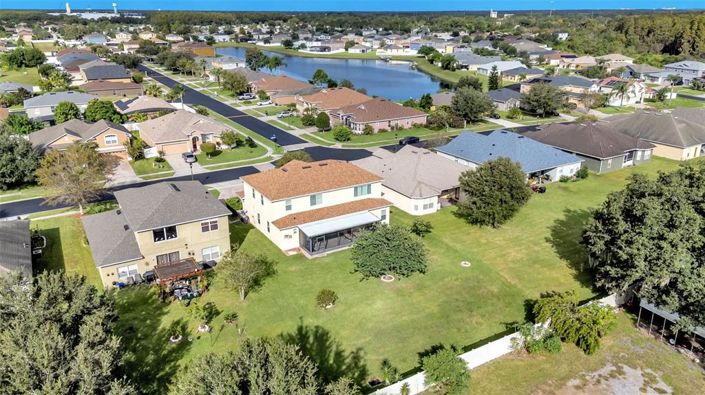 Image No.56-5 Bed Property for sale