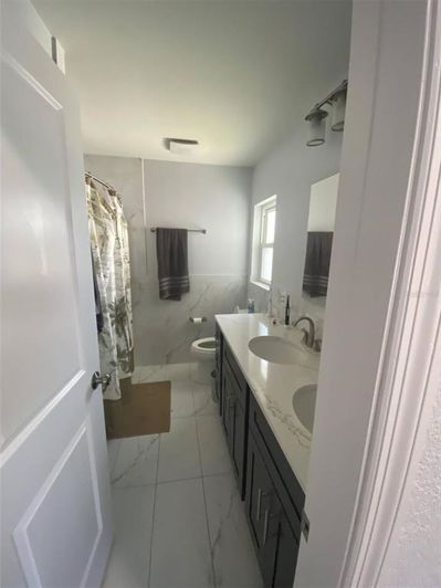 Image No.16-2 Bed Property for sale