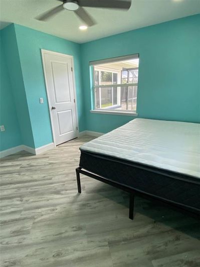 Image No.18-2 Bed Property for sale