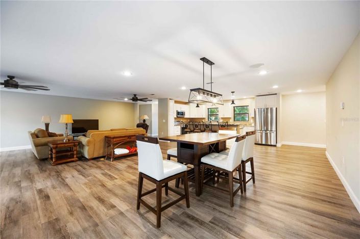 Image No.13-3 Bed Property for sale