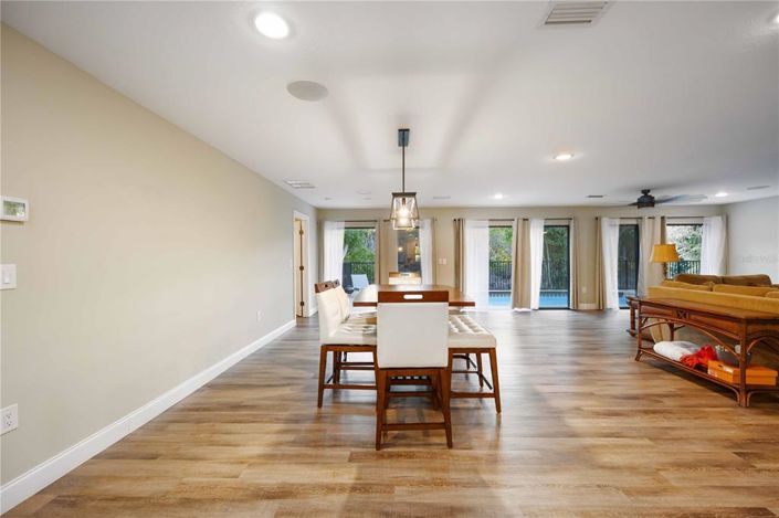 Image No.26-3 Bed Property for sale