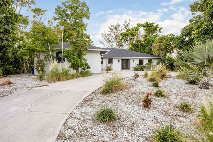 Image No.5-3 Bed Property for sale