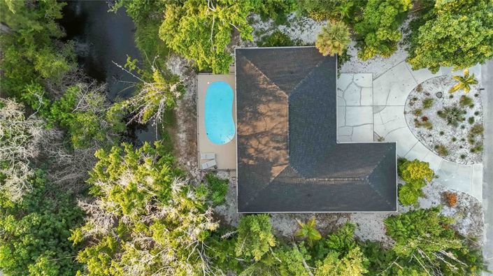 Image No.52-3 Bed Property for sale