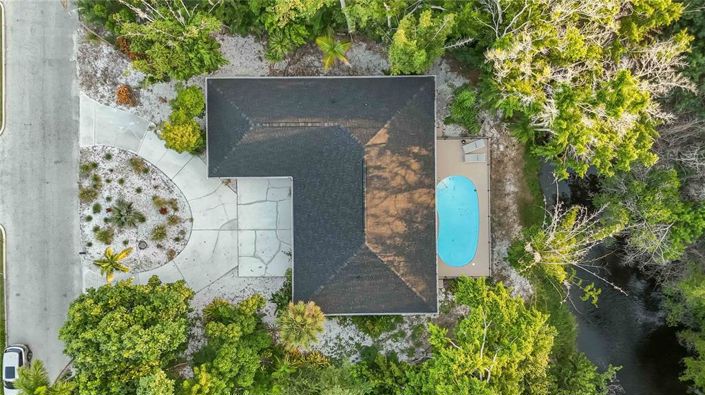 Image No.53-3 Bed Property for sale