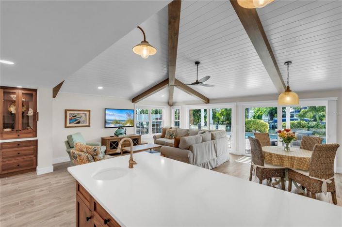 Image No.16-3 Bed Property for sale