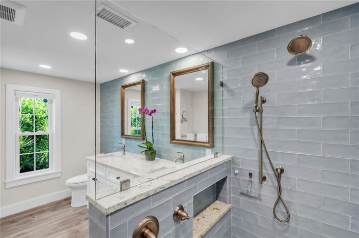 Image No.27-3 Bed Property for sale