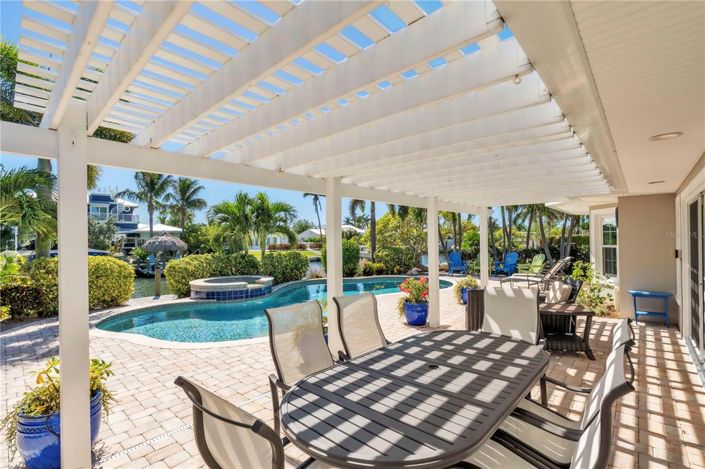 Image No.38-3 Bed Property for sale