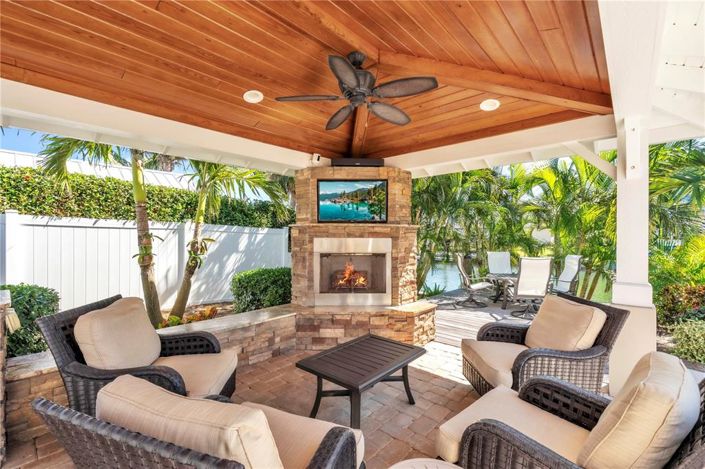 Image No.41-3 Bed Property for sale