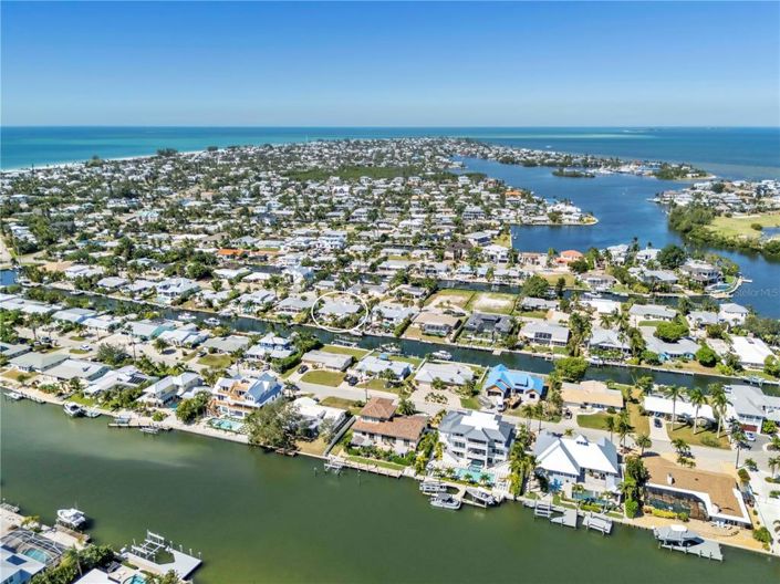 Image No.51-3 Bed Property for sale