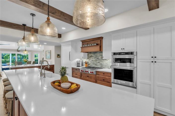 Image No.9-3 Bed Property for sale