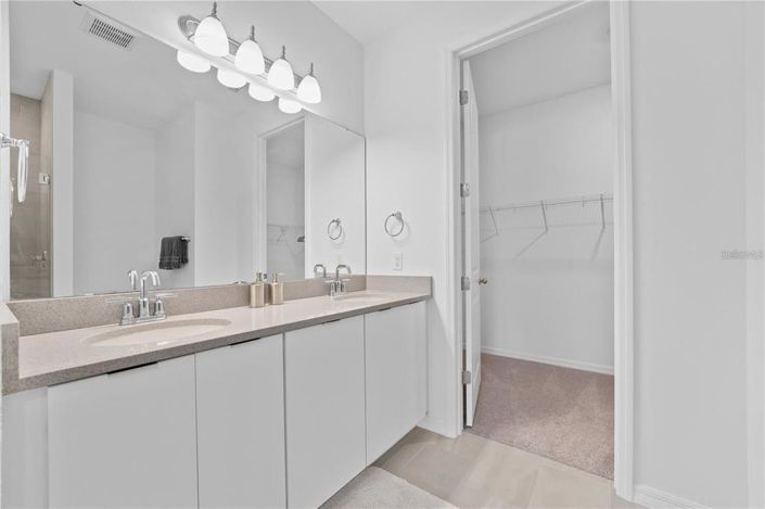 Image No.23-4 Bed Property for sale