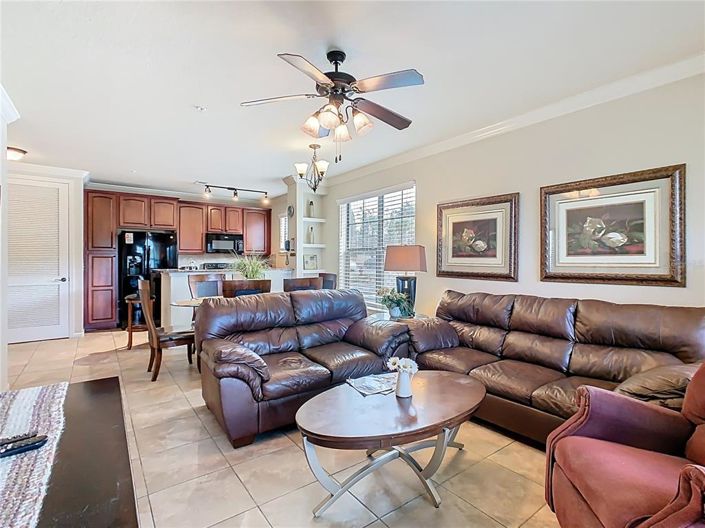 Image No.8-3 Bed Property for sale