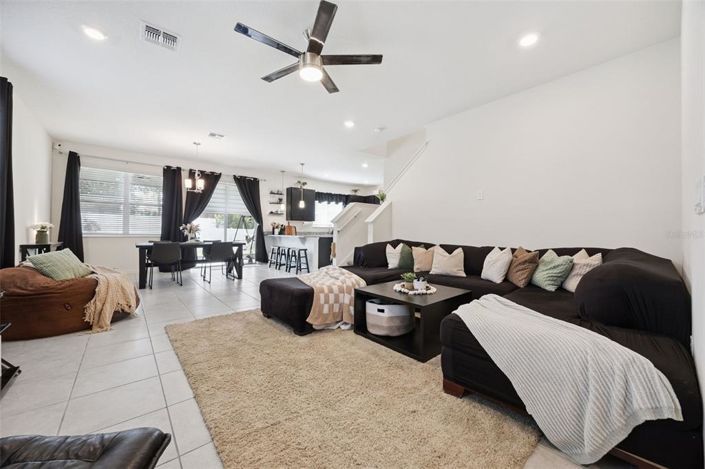 Image No.4-3 Bed Property for sale