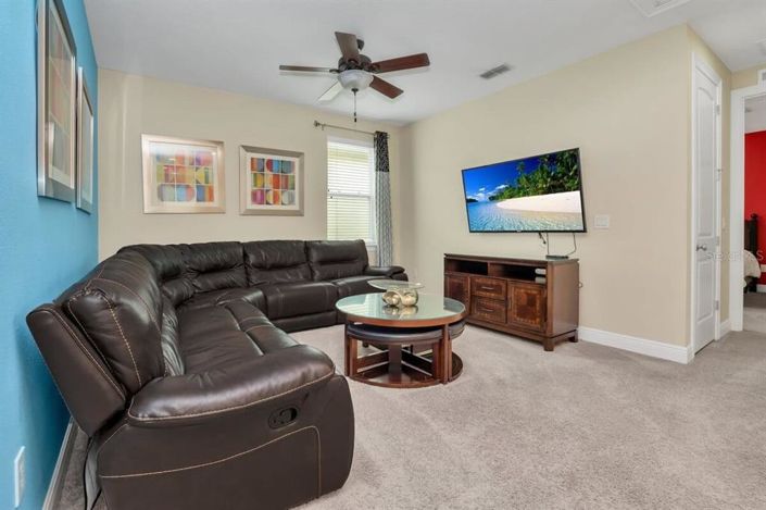 Image No.18-8 Bed Property for sale