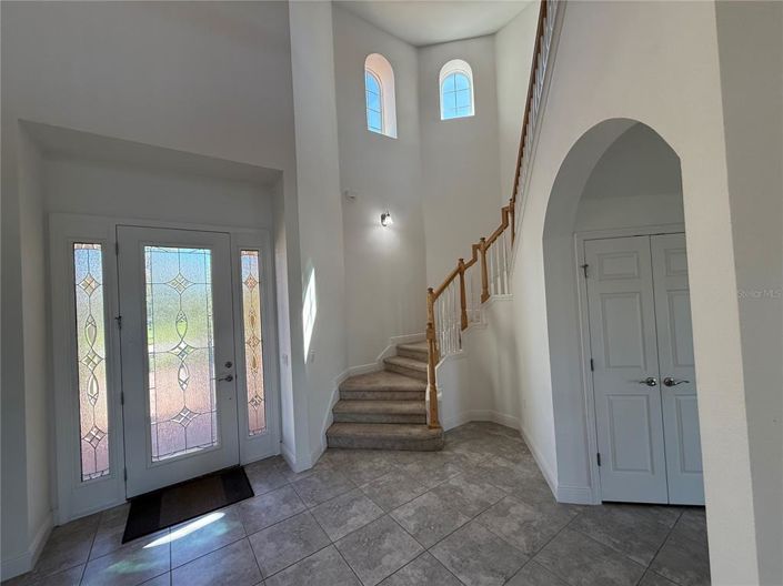 Image No.18-5 Bed Property for sale