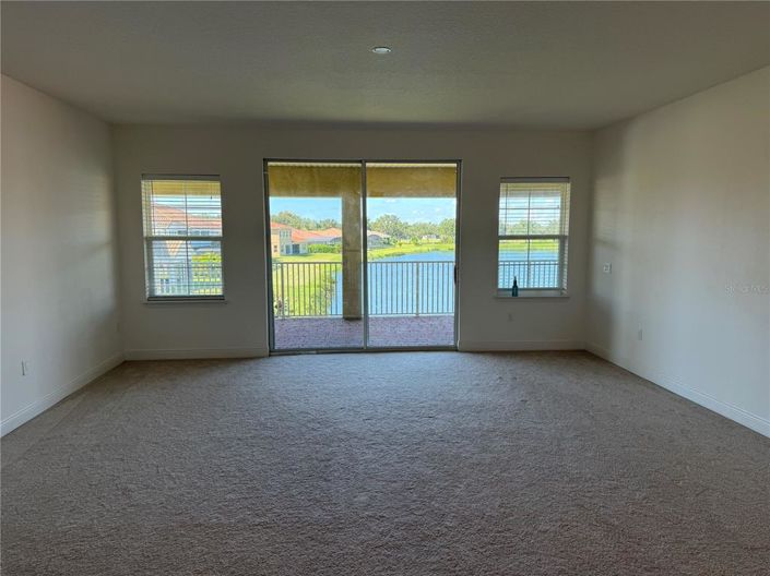 Image No.20-5 Bed Property for sale