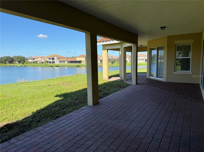 Image No.29-5 Bed Property for sale