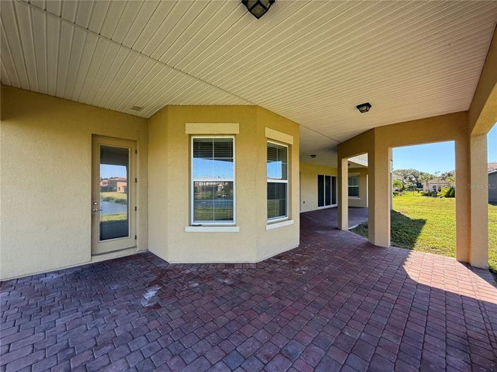 Image No.31-5 Bed Property for sale