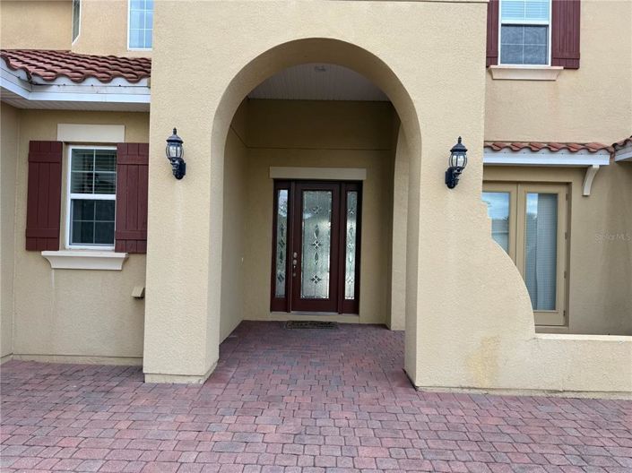 Image No.6-5 Bed Property for sale